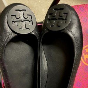 Tory Burch- Black Minnie Ballet Flats